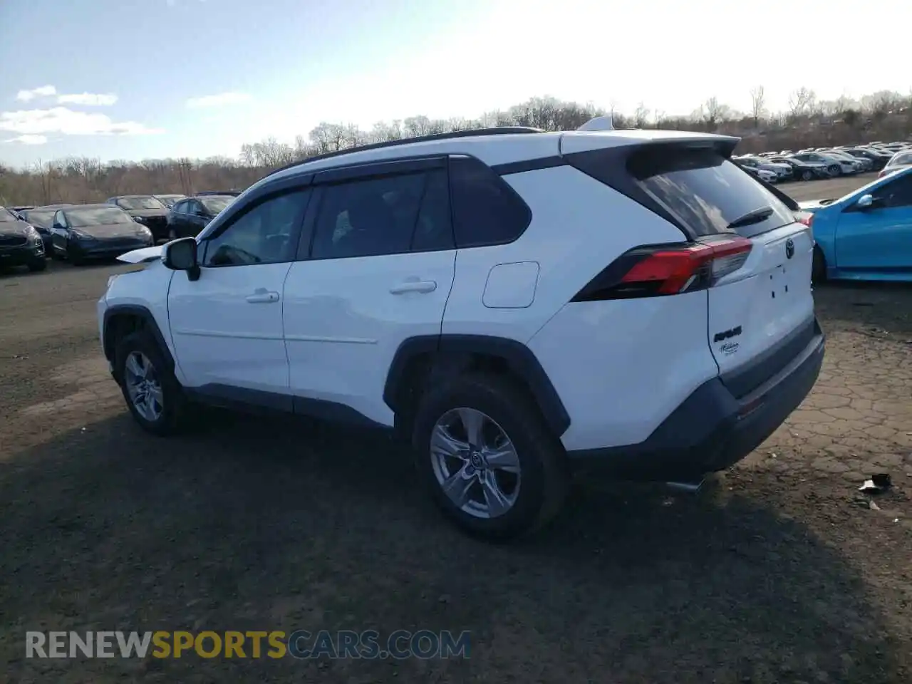 2 Photograph of a damaged car 2T3P1RFV2NC274355 TOYOTA RAV4 2022