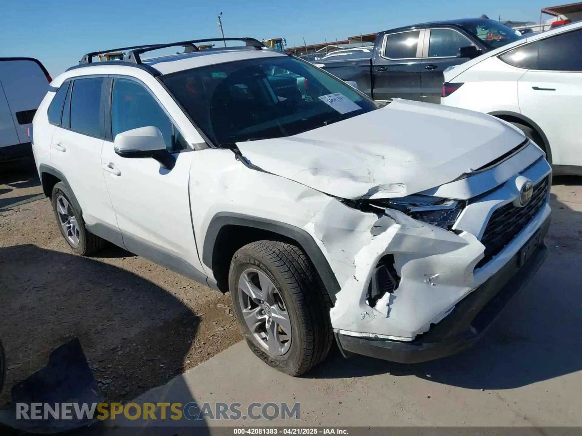 1 Photograph of a damaged car 2T3P1RFV3NC286143 TOYOTA RAV4 2022