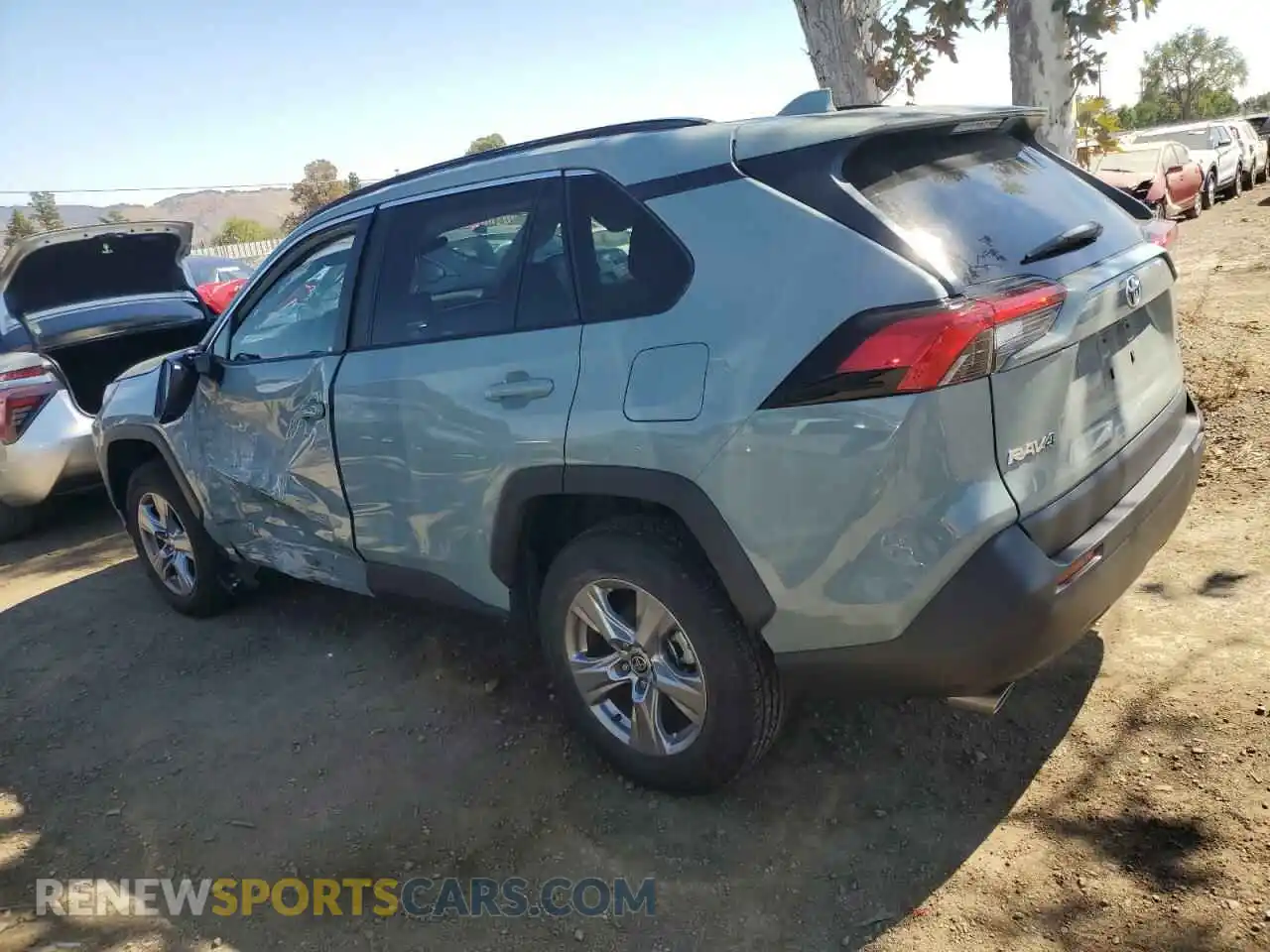 2 Photograph of a damaged car 2T3P1RFV3NW314991 TOYOTA RAV4 2022