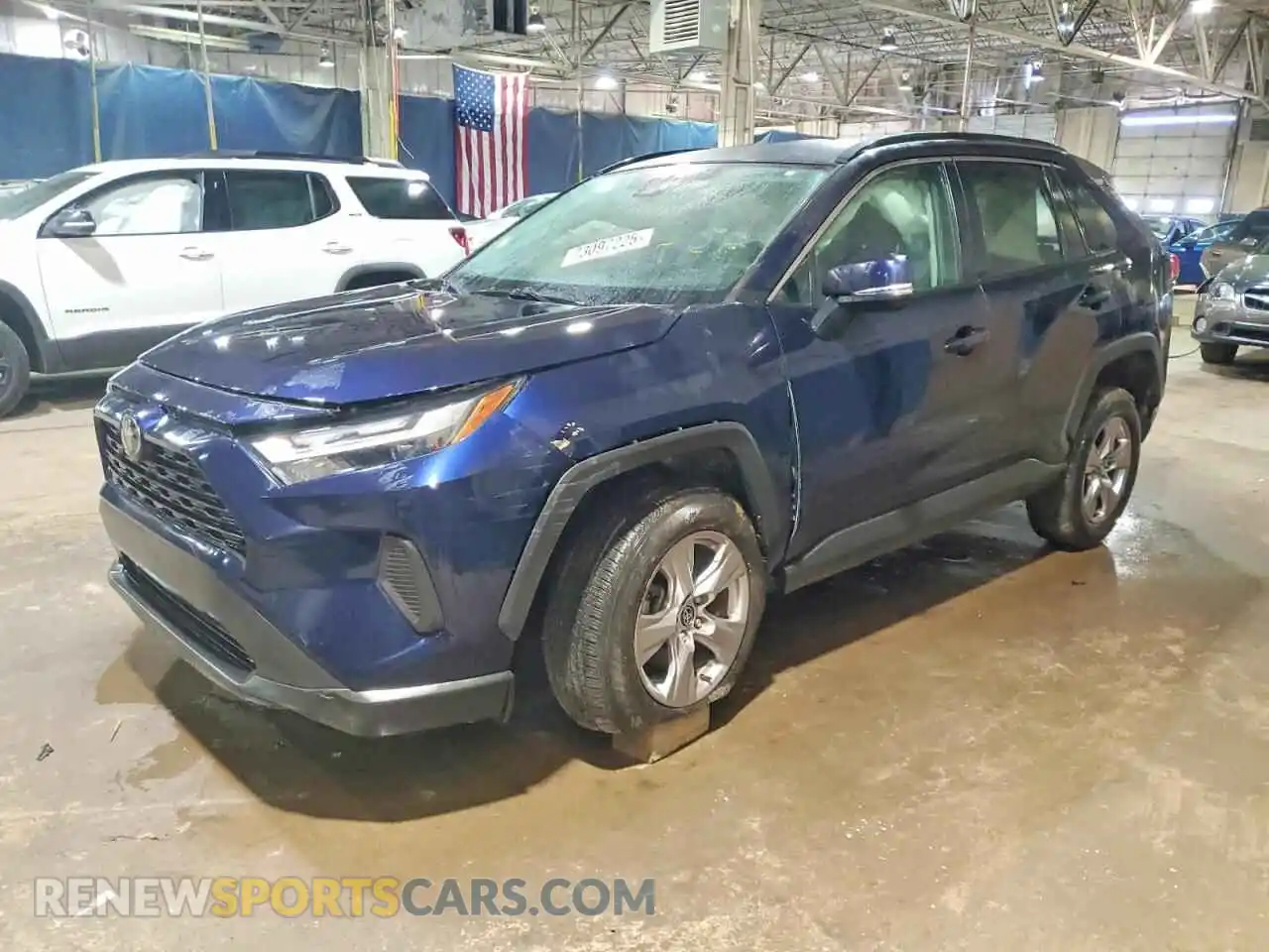1 Photograph of a damaged car 2T3P1RFV4NW285758 TOYOTA RAV4 2022