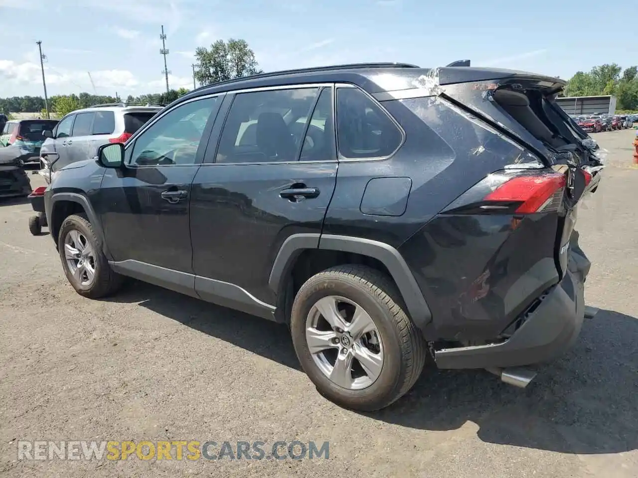 2 Photograph of a damaged car 2T3P1RFV4NW291396 TOYOTA RAV4 2022