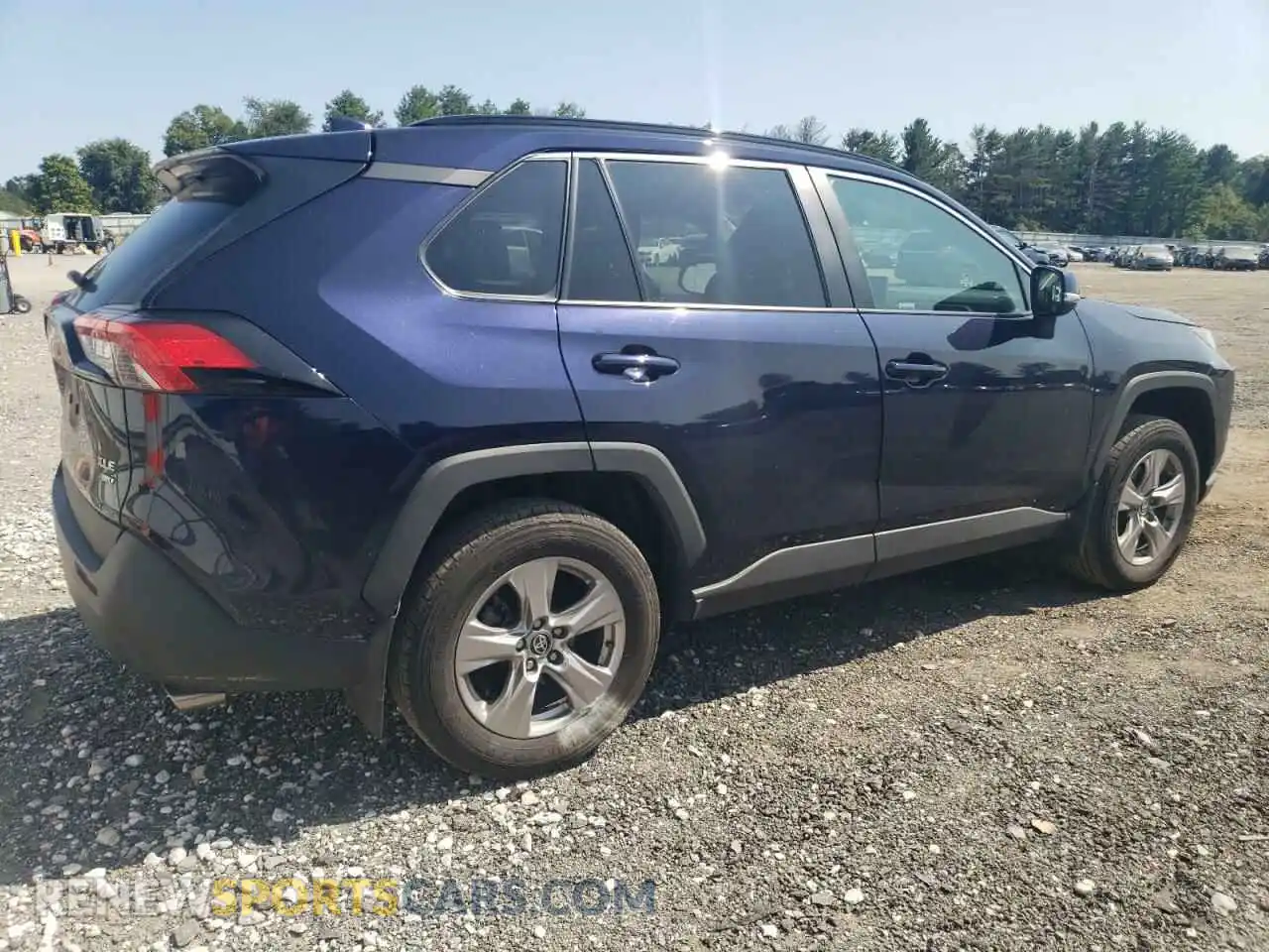 3 Photograph of a damaged car 2T3P1RFV4NW296839 TOYOTA RAV4 2022