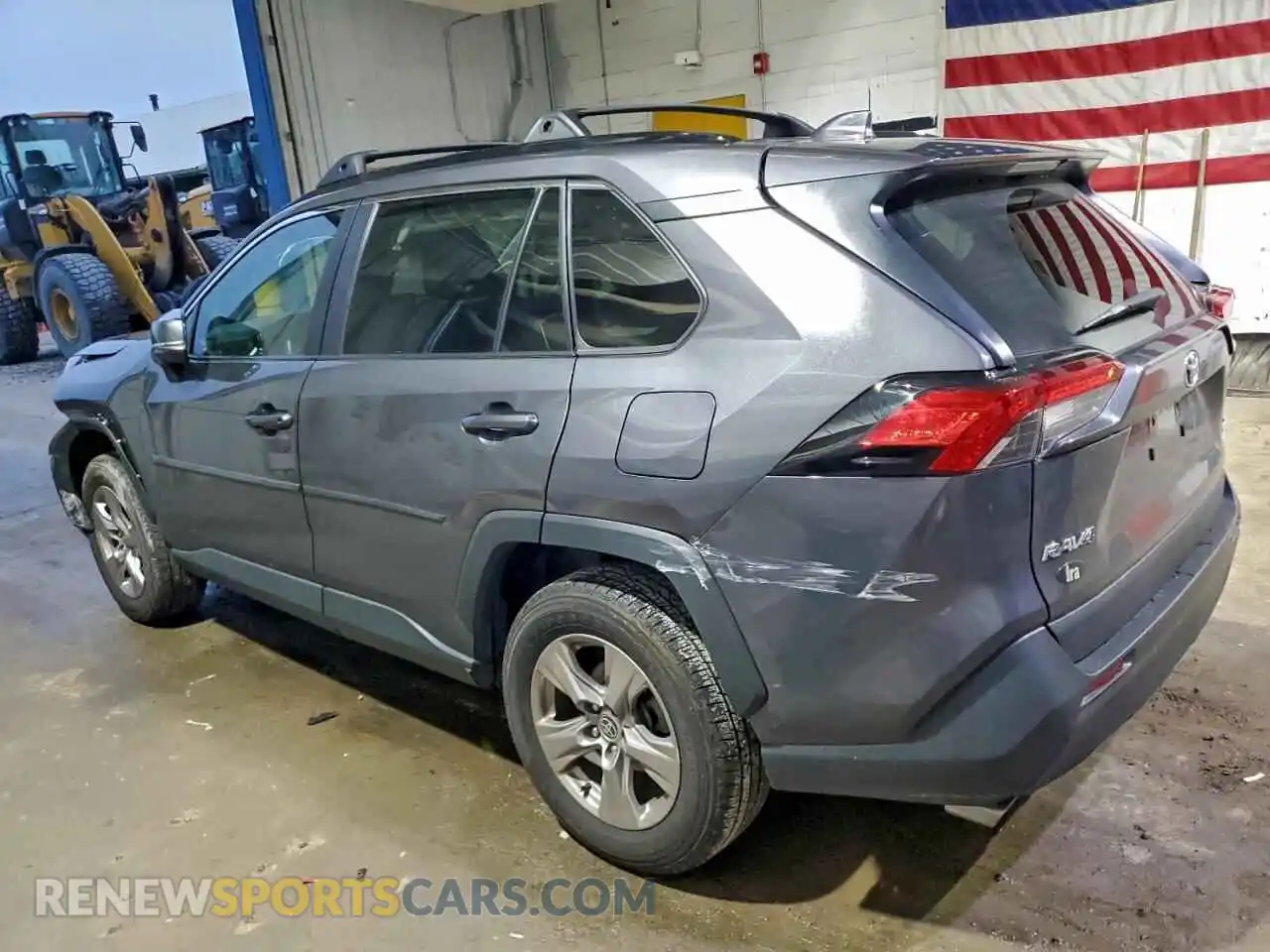 2 Photograph of a damaged car 2T3P1RFV6NW280982 TOYOTA RAV4 2022