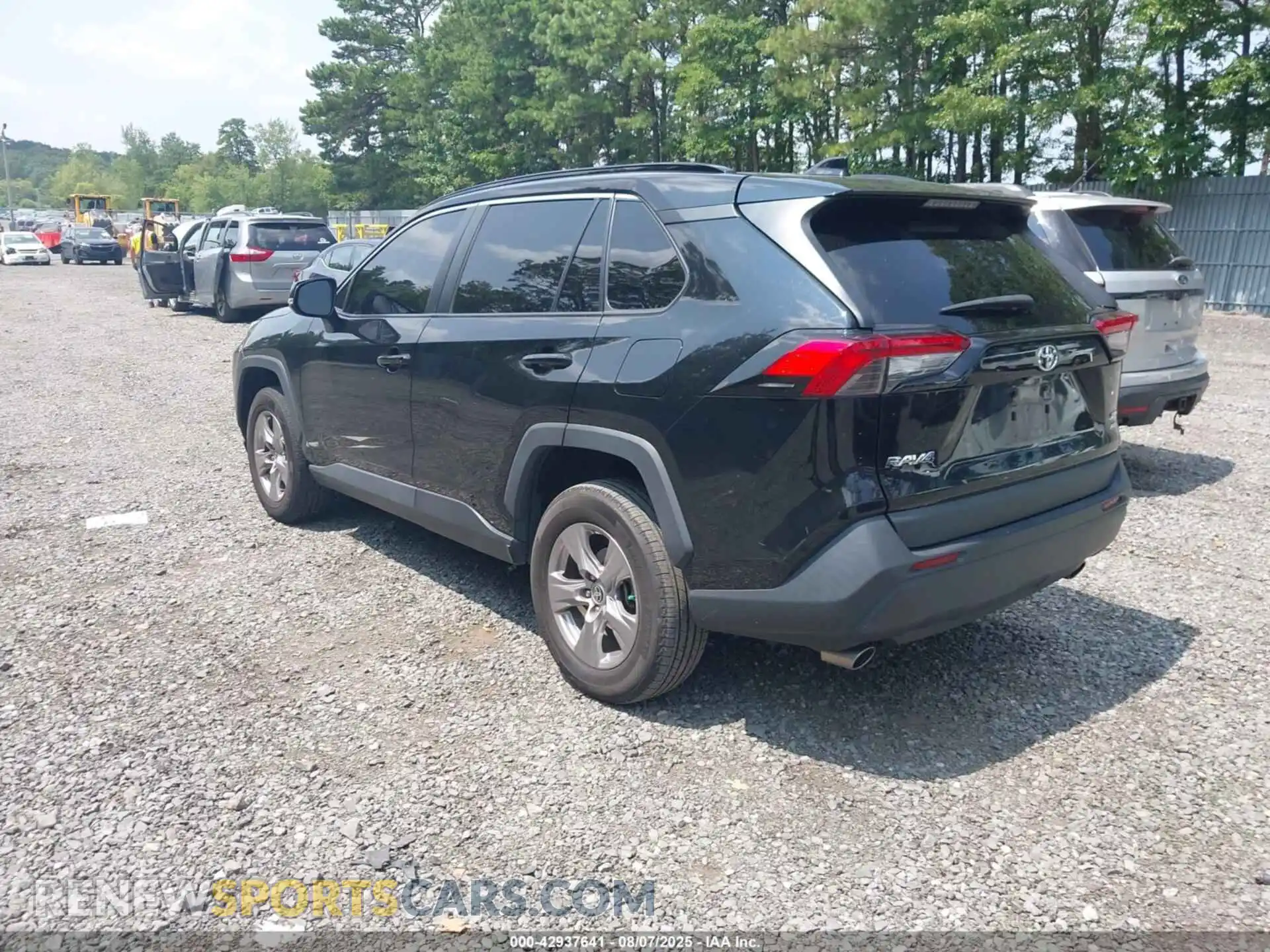 3 Фотография поврежденного автомобиля 2T3P1RFV8NW286802 TOYOTA RAV4 2022