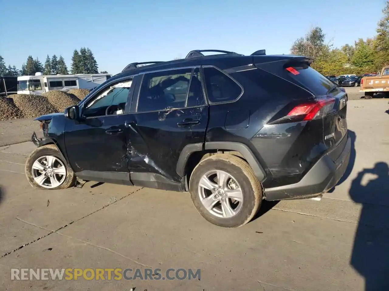2 Photograph of a damaged car 2T3P1RFV9NW259172 TOYOTA RAV4 2022