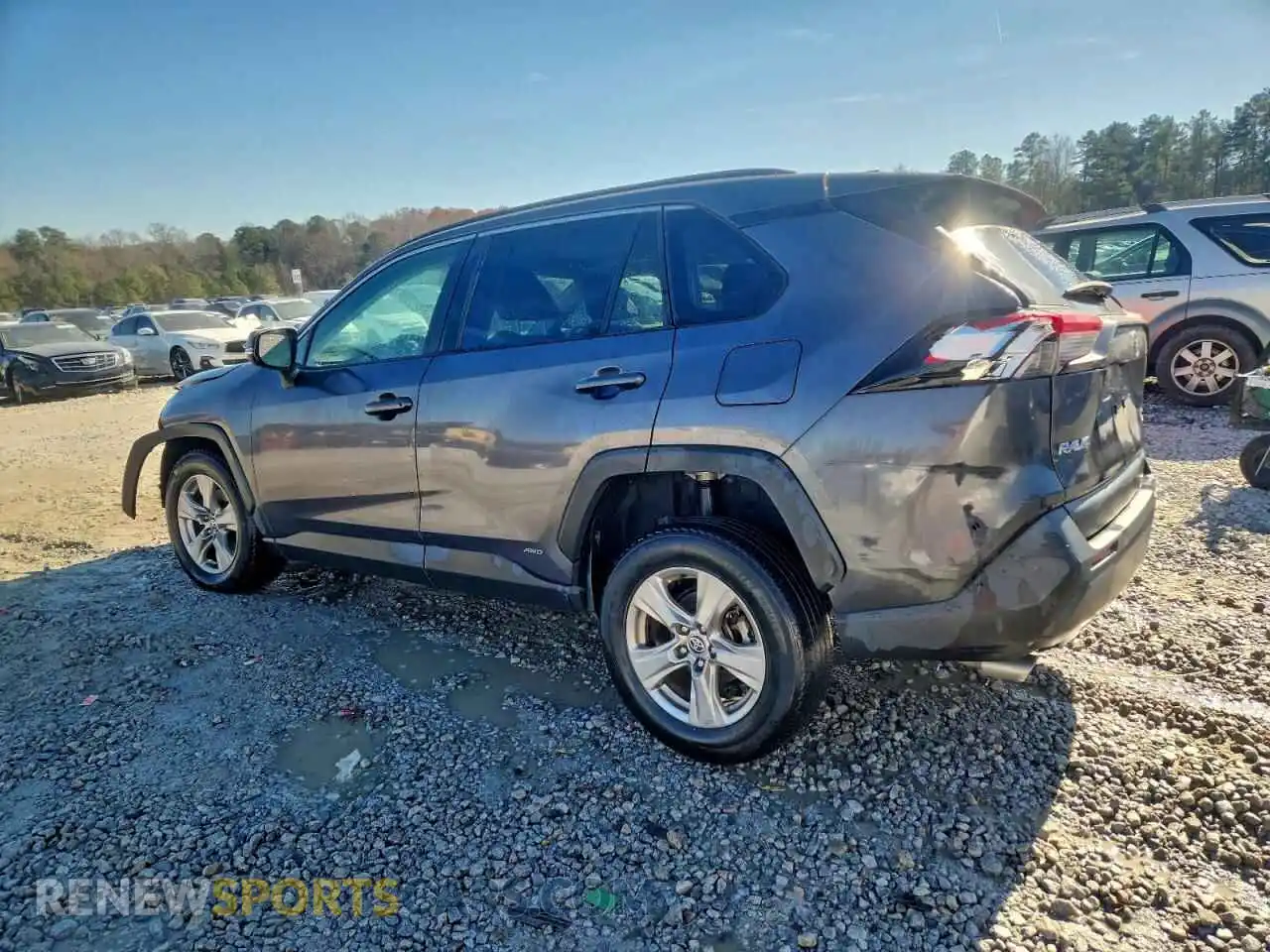 2 Photograph of a damaged car 2T3RWRFV3NW141242 TOYOTA RAV4 2022