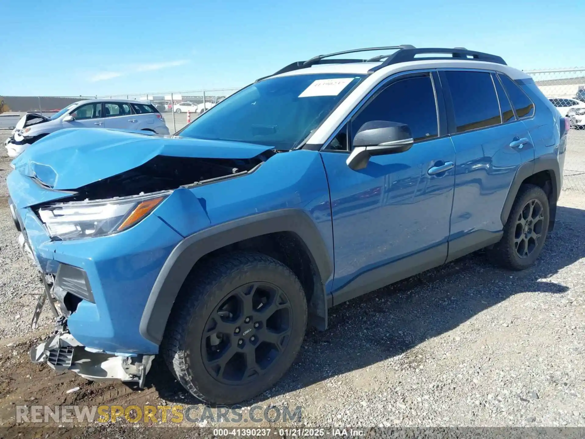 2 Photograph of a damaged car 2T3S1RFV7NW252702 TOYOTA RAV4 2022