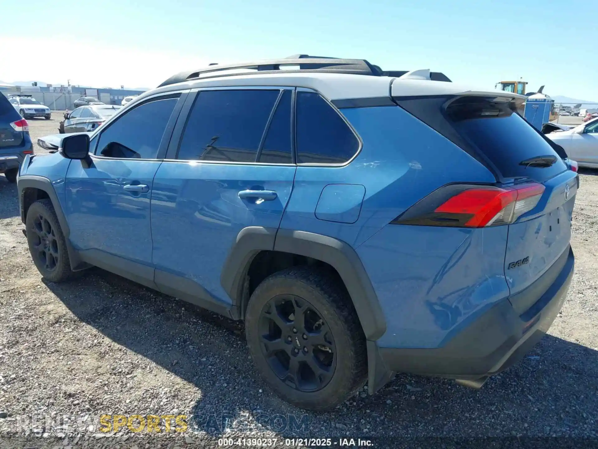 3 Photograph of a damaged car 2T3S1RFV7NW252702 TOYOTA RAV4 2022