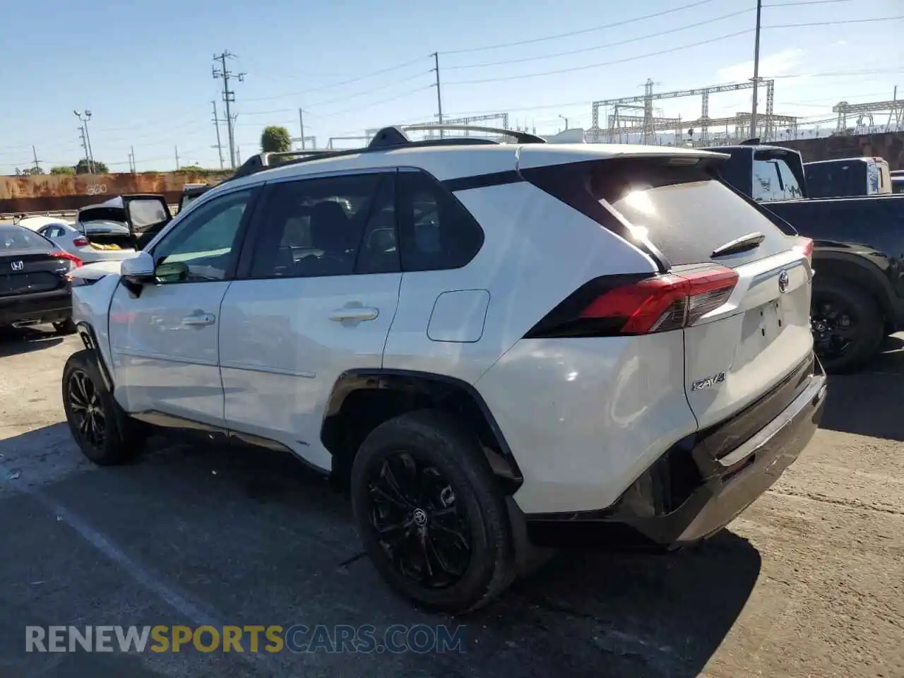 2 Photograph of a damaged car 2T3T6RFV7NW030554 TOYOTA RAV4 2022