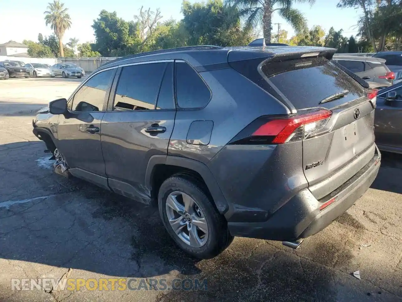 2 Photograph of a damaged car 2T3W1RFV7NW212038 TOYOTA RAV4 2022