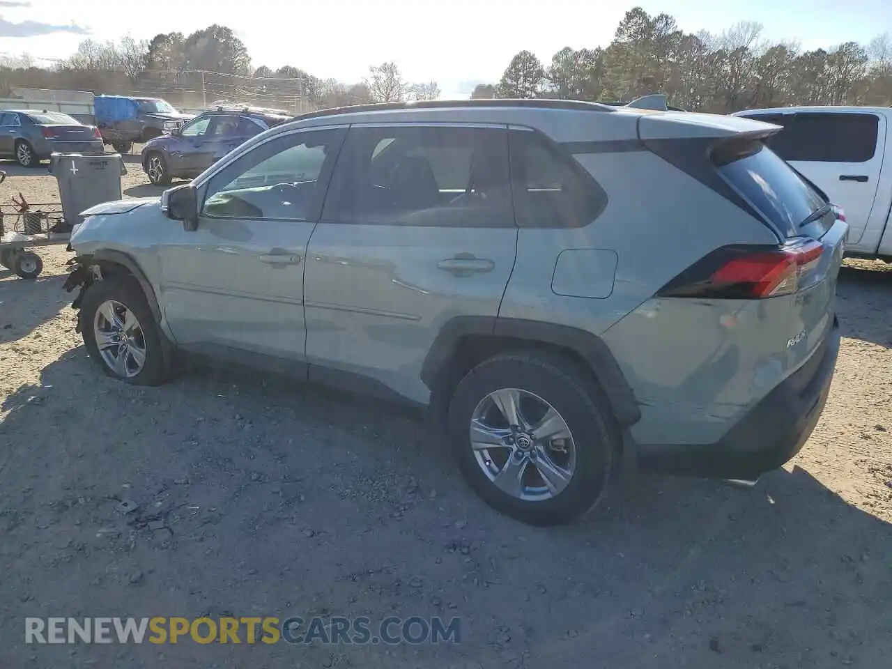 2 Photograph of a damaged car 2T3W1RFVXNW208601 TOYOTA RAV4 2022
