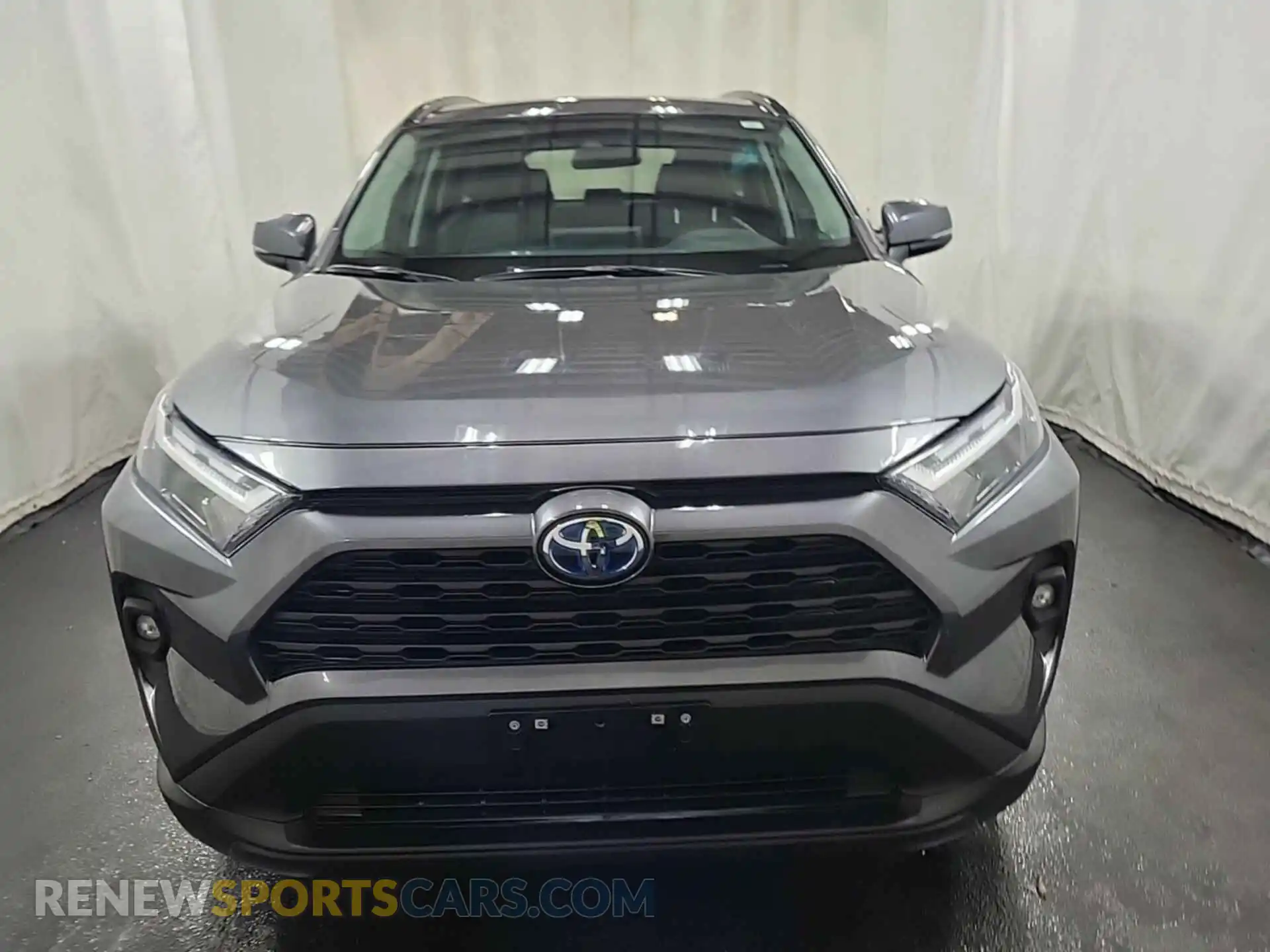 2 Photograph of a damaged car 4T3B6RFV0NU071488 TOYOTA RAV4 2022