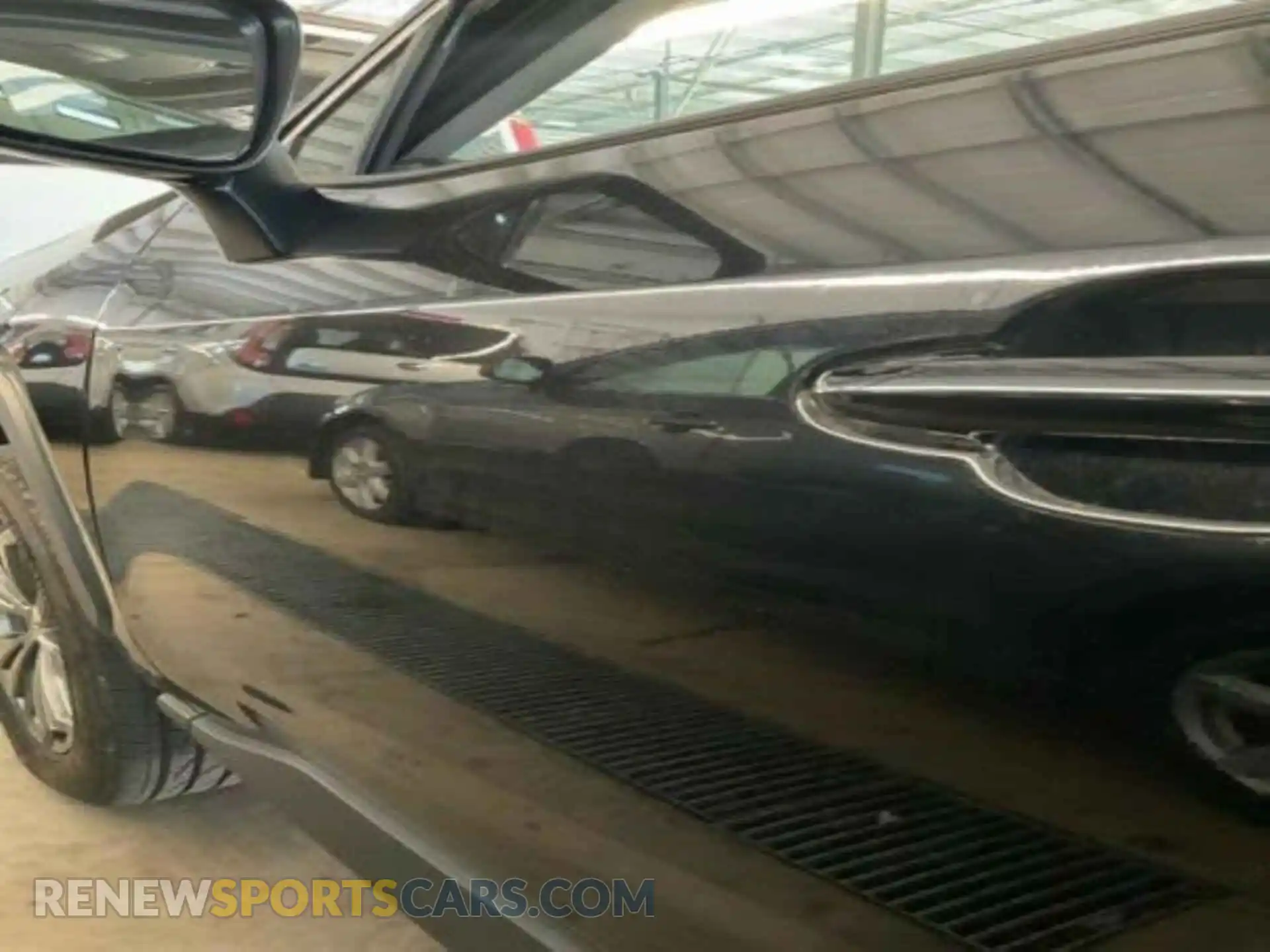 2 fotografías del automóvil dañado 4T3B6RFV5NU072099 TOYOTA RAV4 2022
