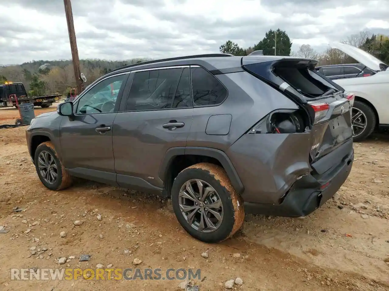2 Photograph of a damaged car 4T3B6RFVXNU071076 TOYOTA RAV4 2022