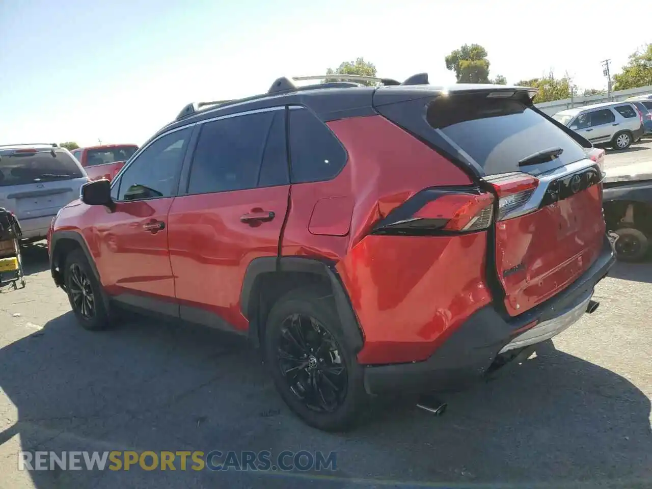 2 Photograph of a damaged car 4T3D6RFV1NU071945 TOYOTA RAV4 2022
