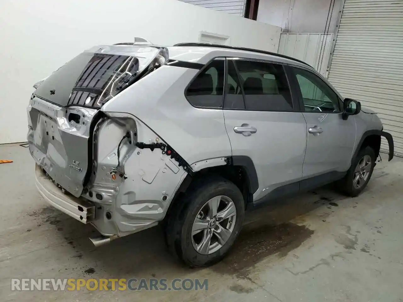 3 Photograph of a damaged car 4T3LWRFV0NU071950 TOYOTA RAV4 2022