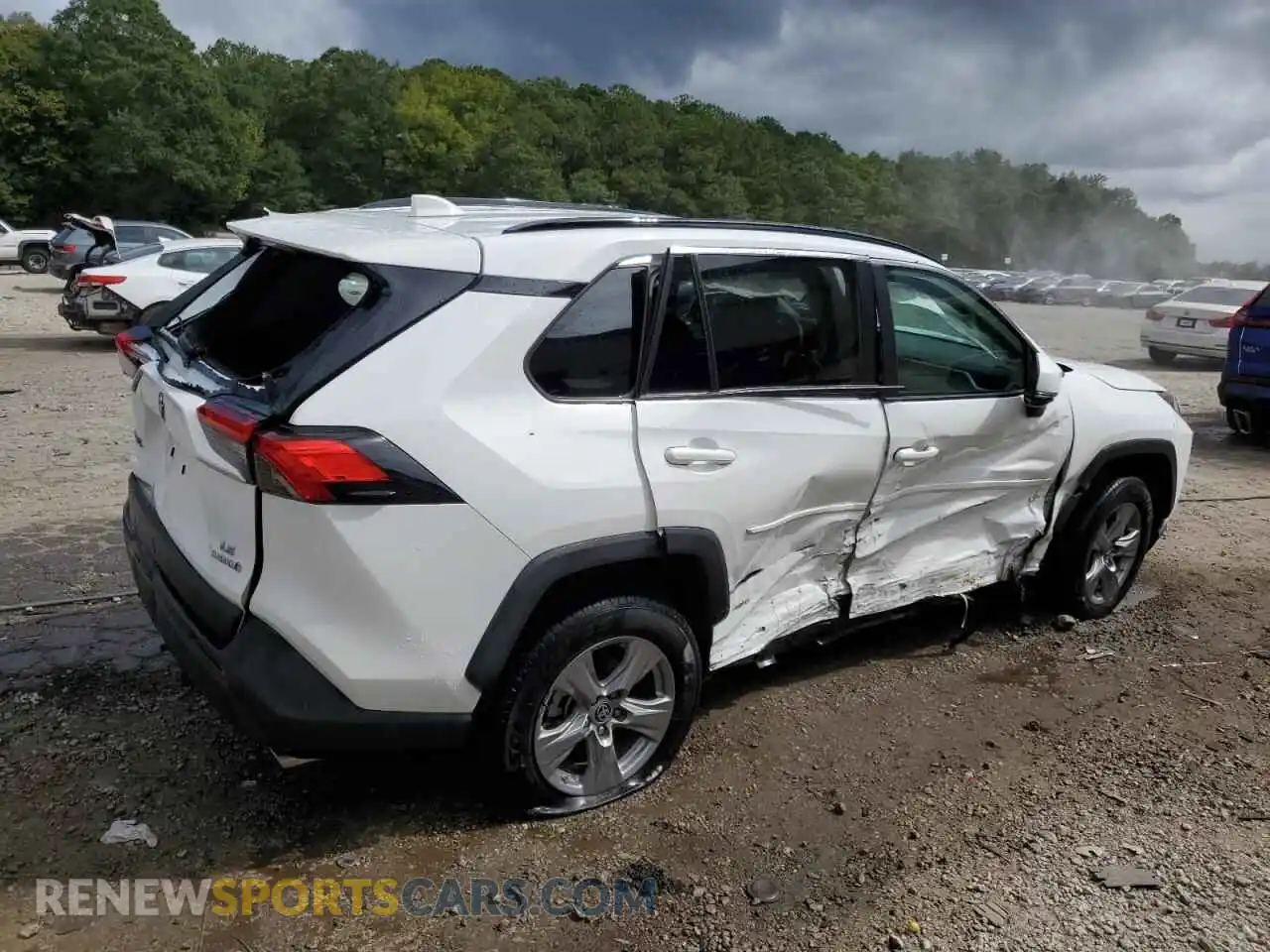 3 Photograph of a damaged car 4T3MWRFV0NU074044 TOYOTA RAV4 2022
