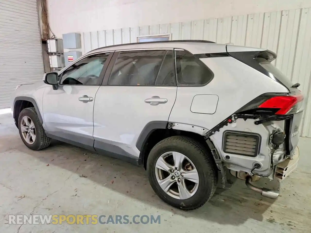2 Photograph of a damaged car 4T3RWRFV1NU071952 TOYOTA RAV4 2022