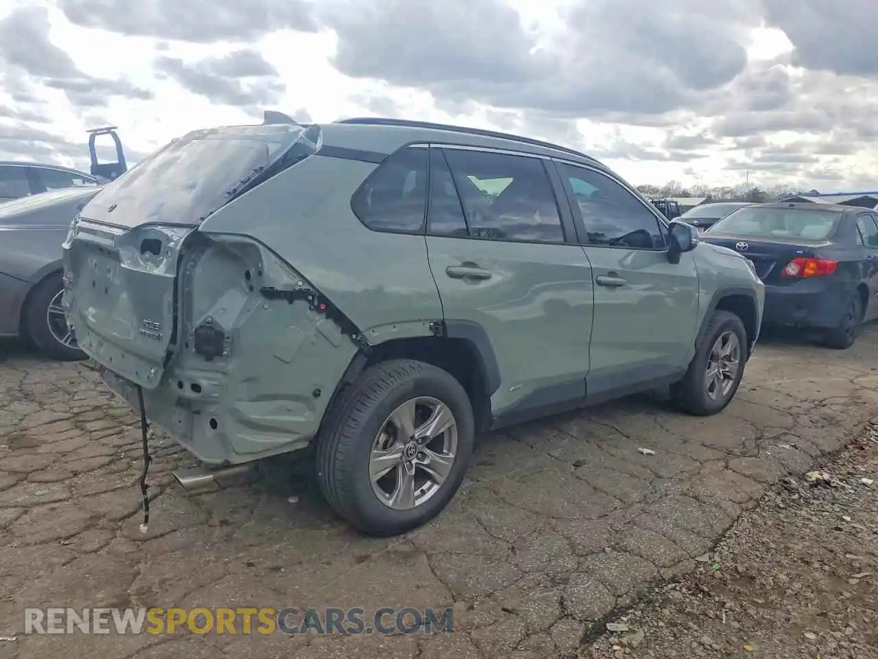 3 Photograph of a damaged car 4T3RWRFV2NU073967 TOYOTA RAV4 2022