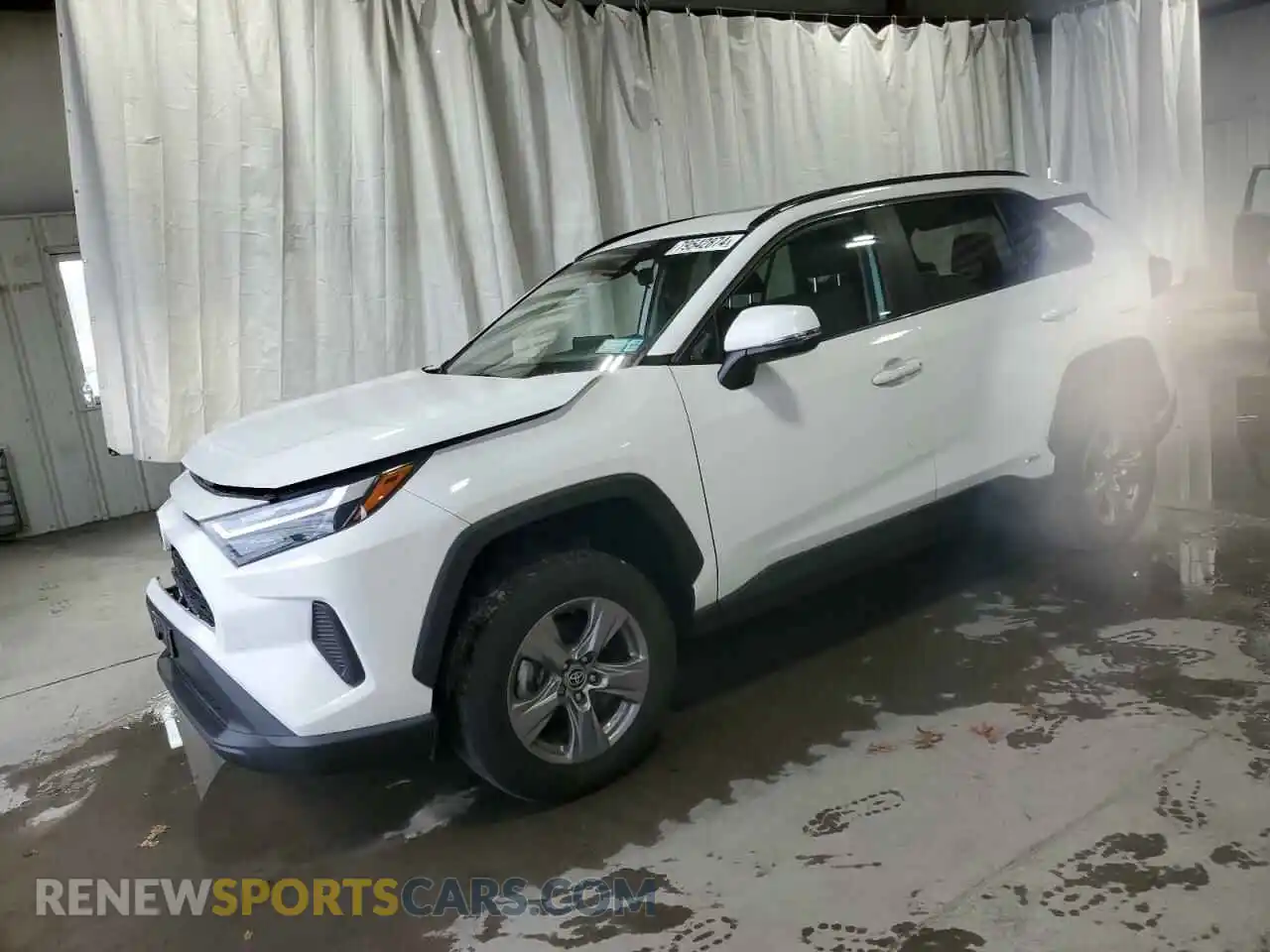 1 Photograph of a damaged car 4T3RWRFV2NU078988 TOYOTA RAV4 2022