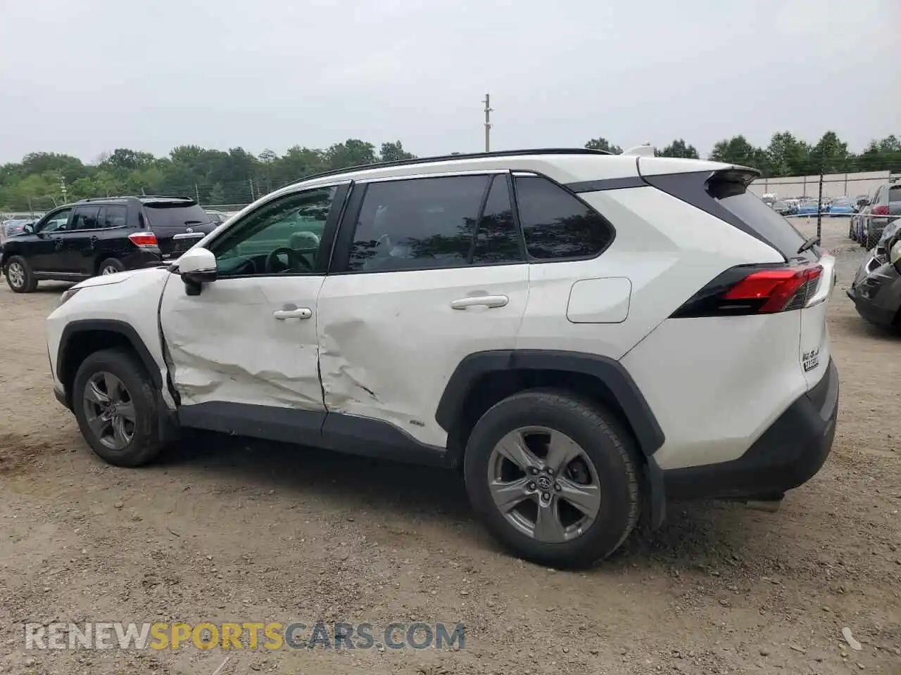 2 Photograph of a damaged car 4T3RWRFV3NU073119 TOYOTA RAV4 2022
