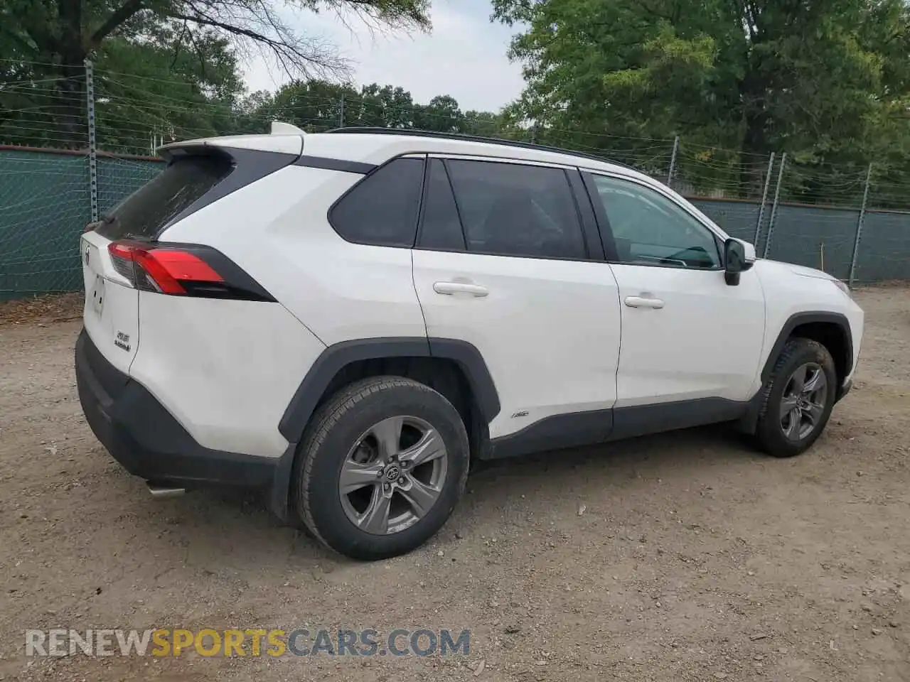 3 Photograph of a damaged car 4T3RWRFV3NU073119 TOYOTA RAV4 2022