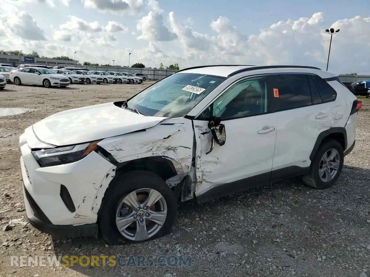 1 Photograph of a damaged car 4T3RWRFV4NU070164 TOYOTA RAV4 2022