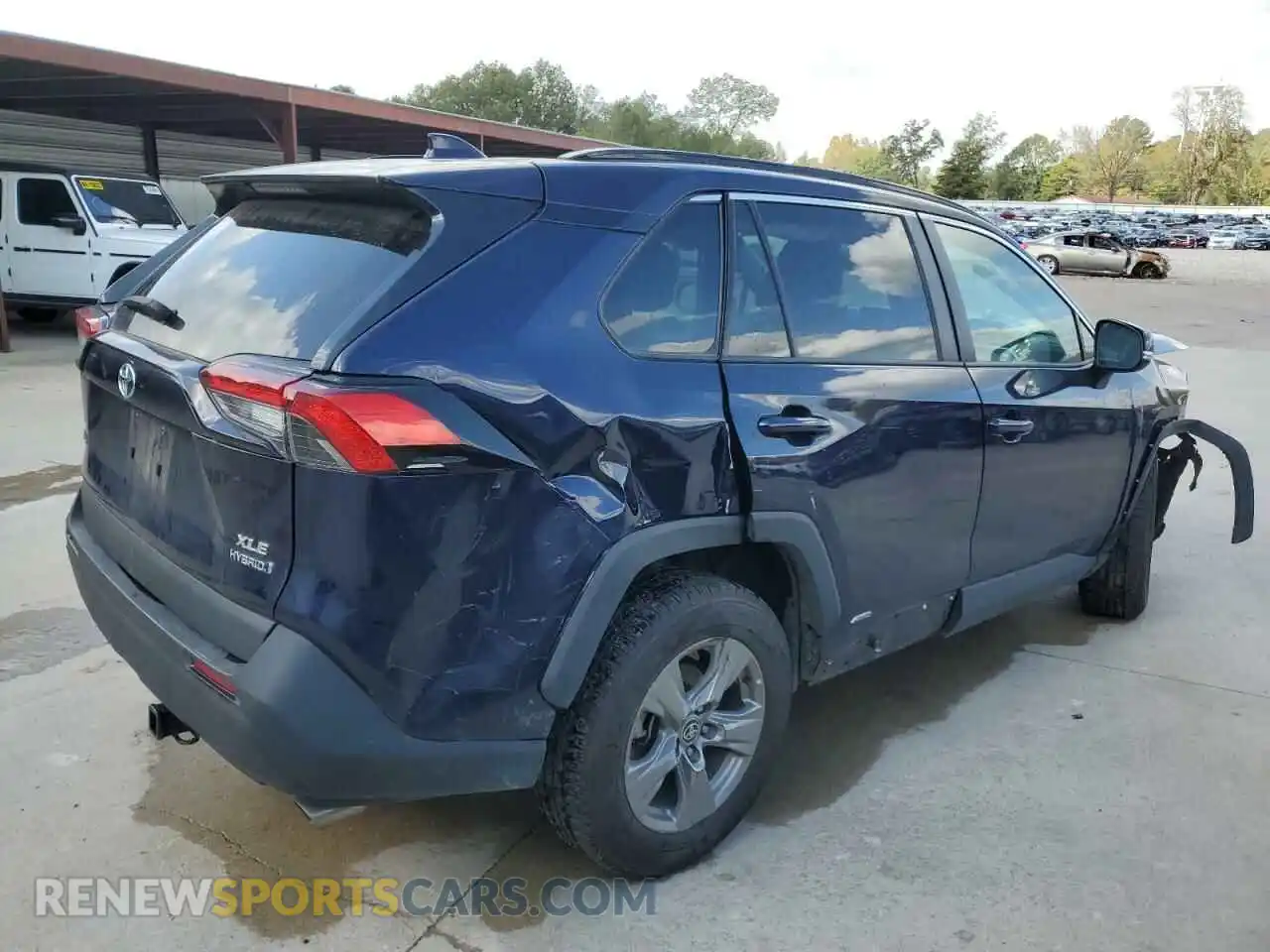 3 Photograph of a damaged car 4T3RWRFV4NU071735 TOYOTA RAV4 2022