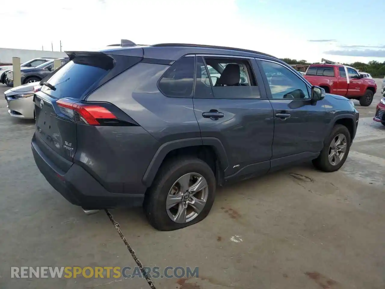 3 Photograph of a damaged car 4T3RWRFV4NU079382 TOYOTA RAV4 2022