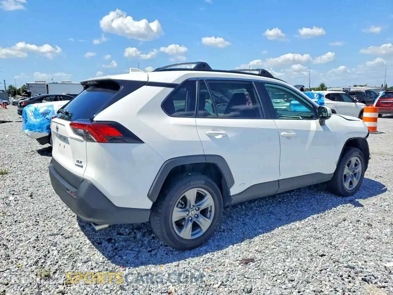 3 Photograph of a damaged car 4T3RWRFV4NU080287 TOYOTA RAV4 2022