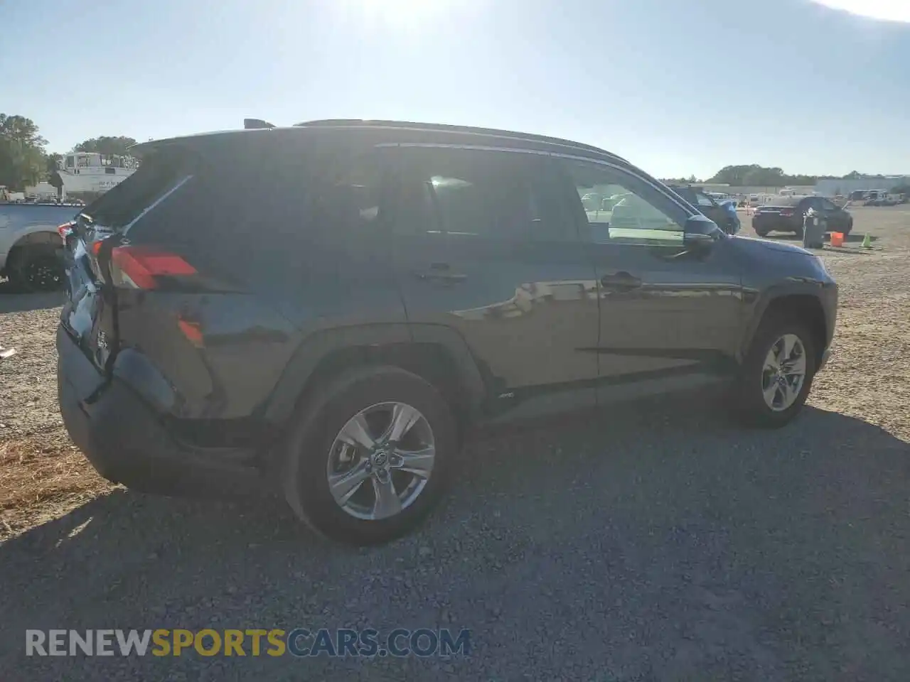 3 Photograph of a damaged car 4T3RWRFV7NU077884 TOYOTA RAV4 2022