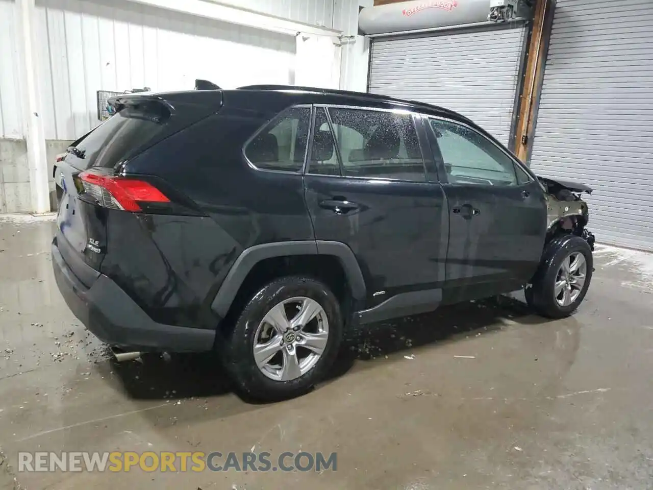 3 Photograph of a damaged car 4T3RWRFV8NU071768 TOYOTA RAV4 2022