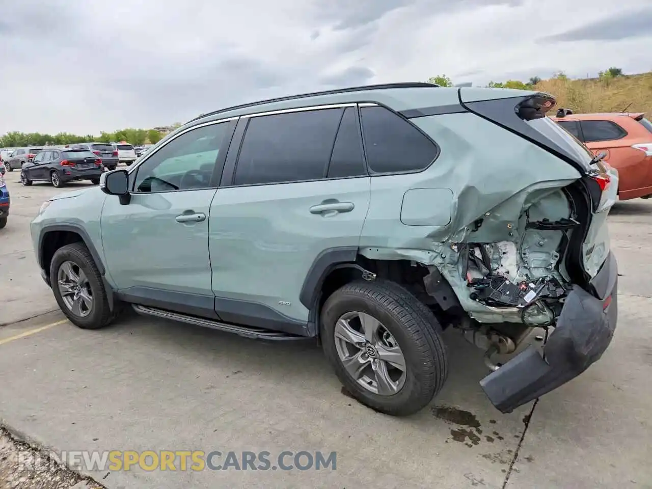 2 Фотография поврежденного автомобиля 4T3RWRFV8NU073374 TOYOTA RAV4 2022