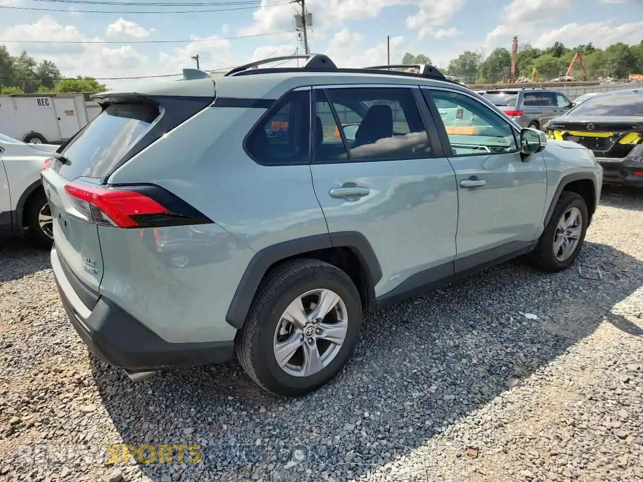 3 Photograph of a damaged car 4T3RWRFV8NU074587 TOYOTA RAV4 2022