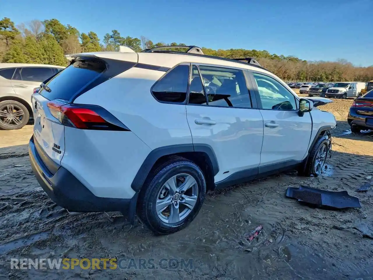 3 Photograph of a damaged car 4T3RWRFV8NU077960 TOYOTA RAV4 2022