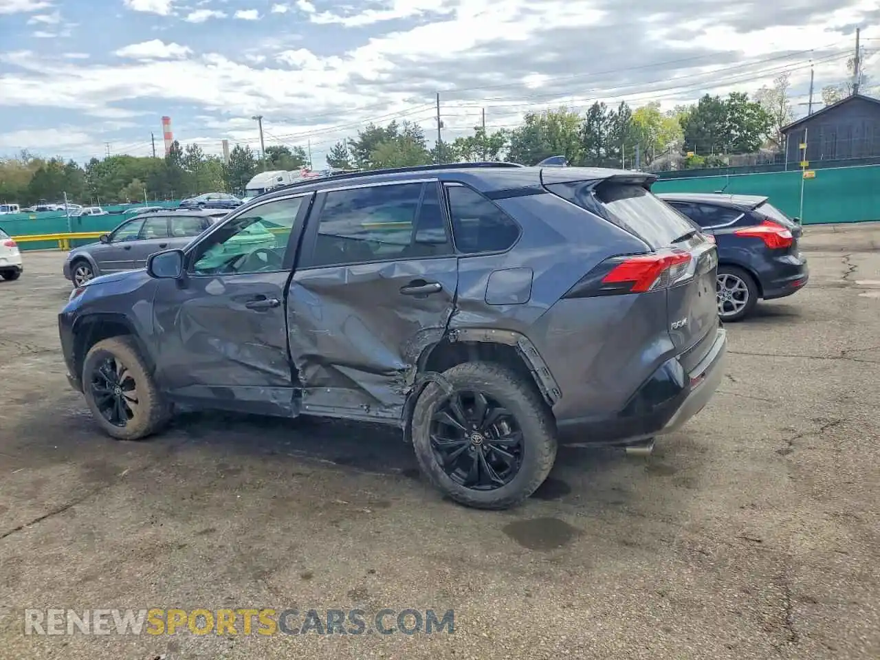 2 Photograph of a damaged car 4T3T6RFV4NU089383 TOYOTA RAV4 2022