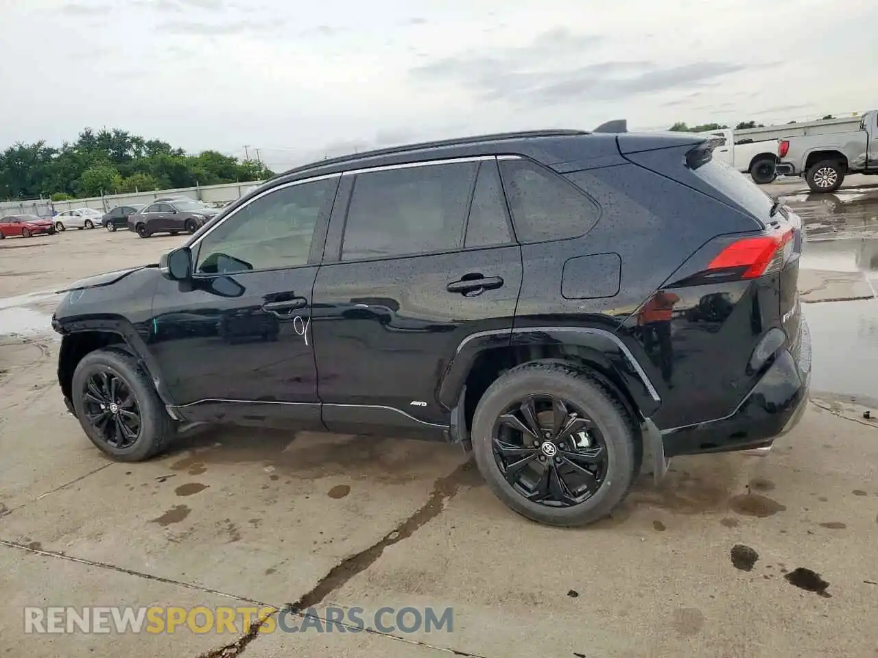 2 Photograph of a damaged car JTM16RFV3ND078217 TOYOTA RAV4 2022