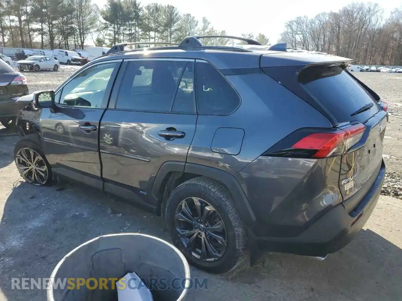 2 Photograph of a damaged car JTMB6RFV0ND529446 TOYOTA RAV4 2022