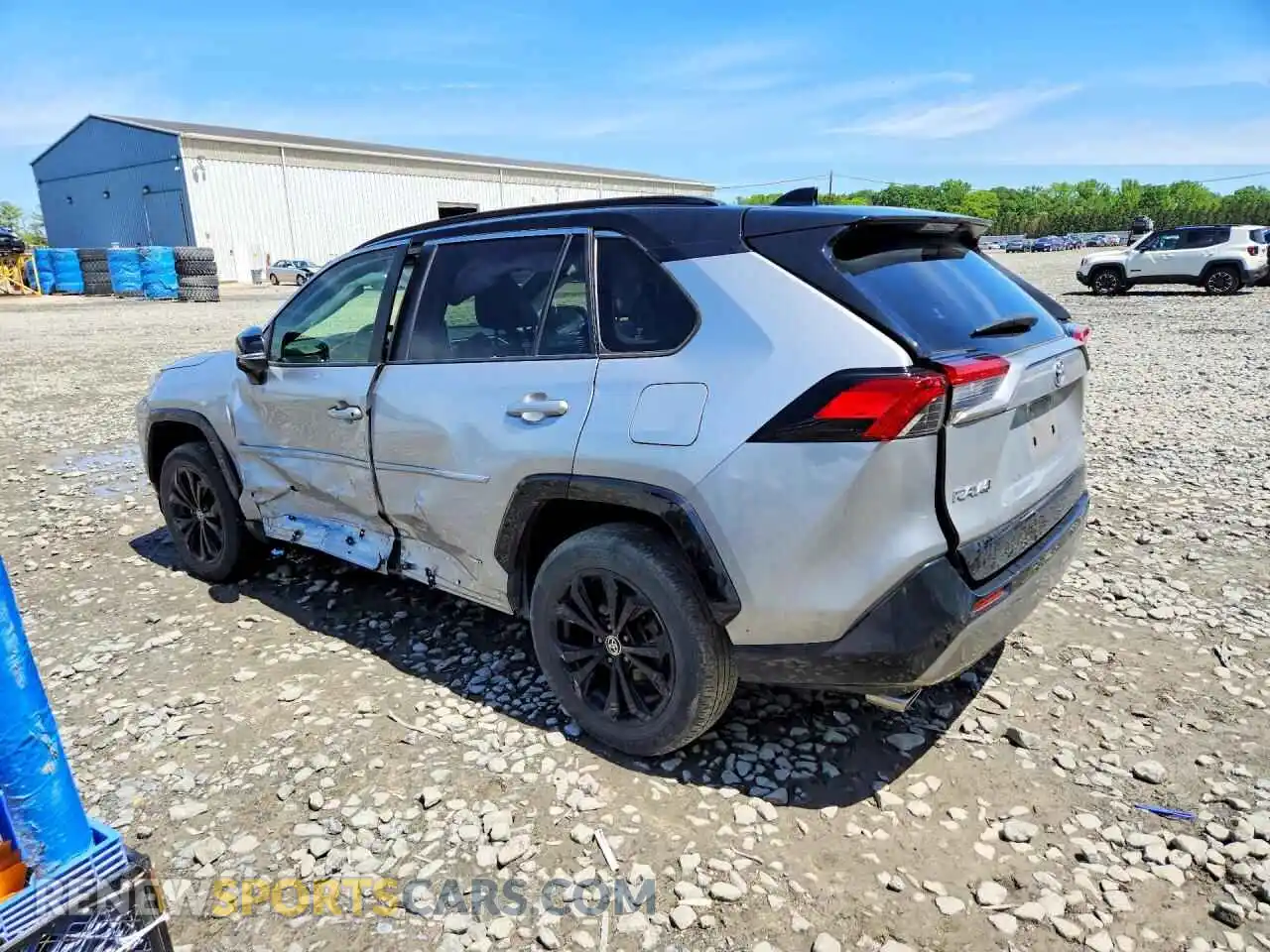 2 Фотография поврежденного автомобиля JTME6RFV0NJ019497 TOYOTA RAV4 2022