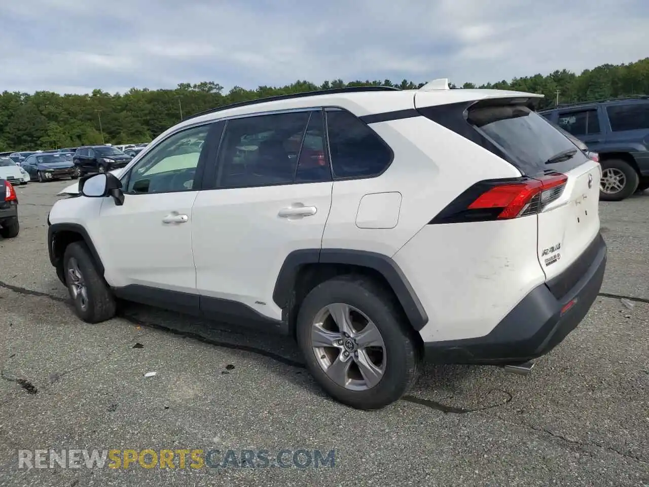 2 Photograph of a damaged car JTMLWRFV7ND156720 TOYOTA RAV4 2022