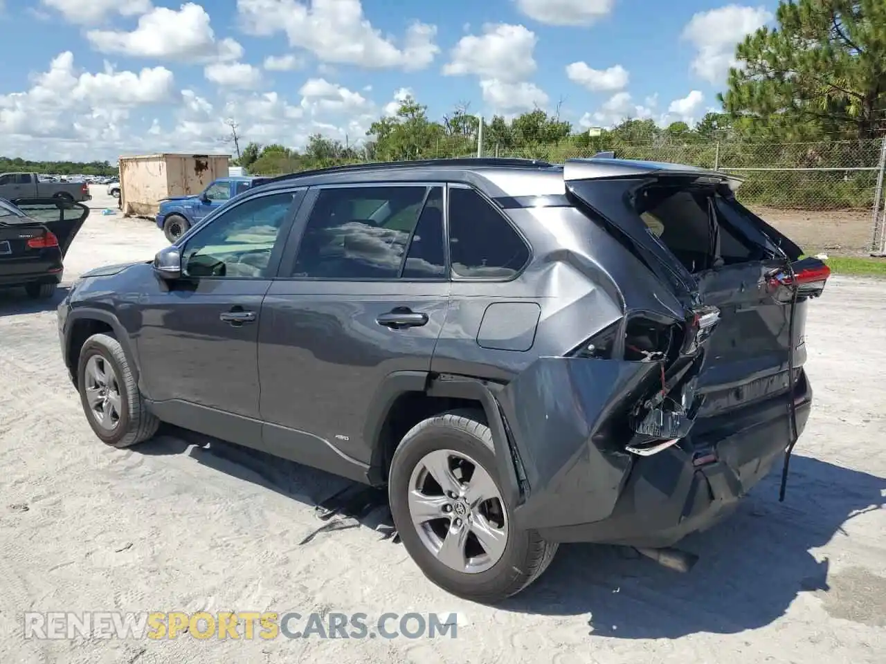 2 Photograph of a damaged car JTMMWRFV0ND160810 TOYOTA RAV4 2022