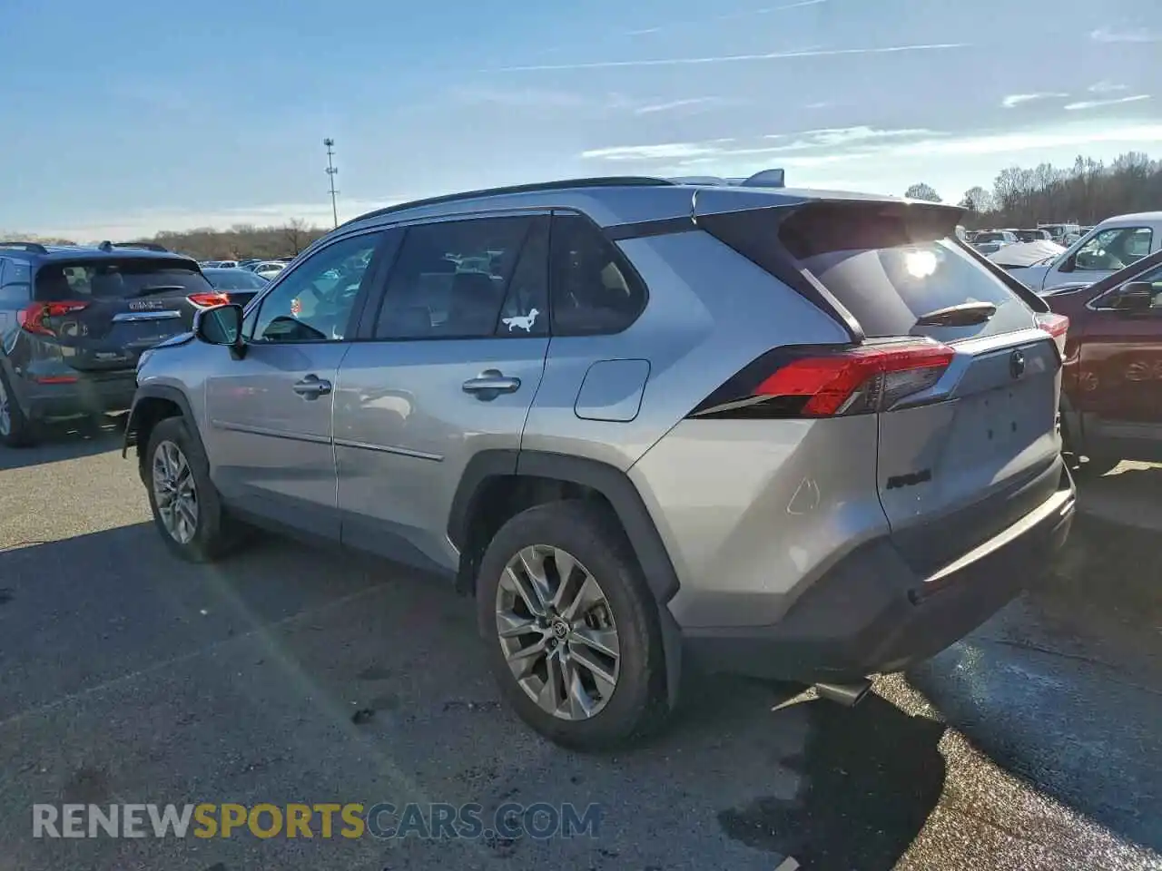 2 Photograph of a damaged car 2T3A1RFV1PC354092 TOYOTA RAV4 2023