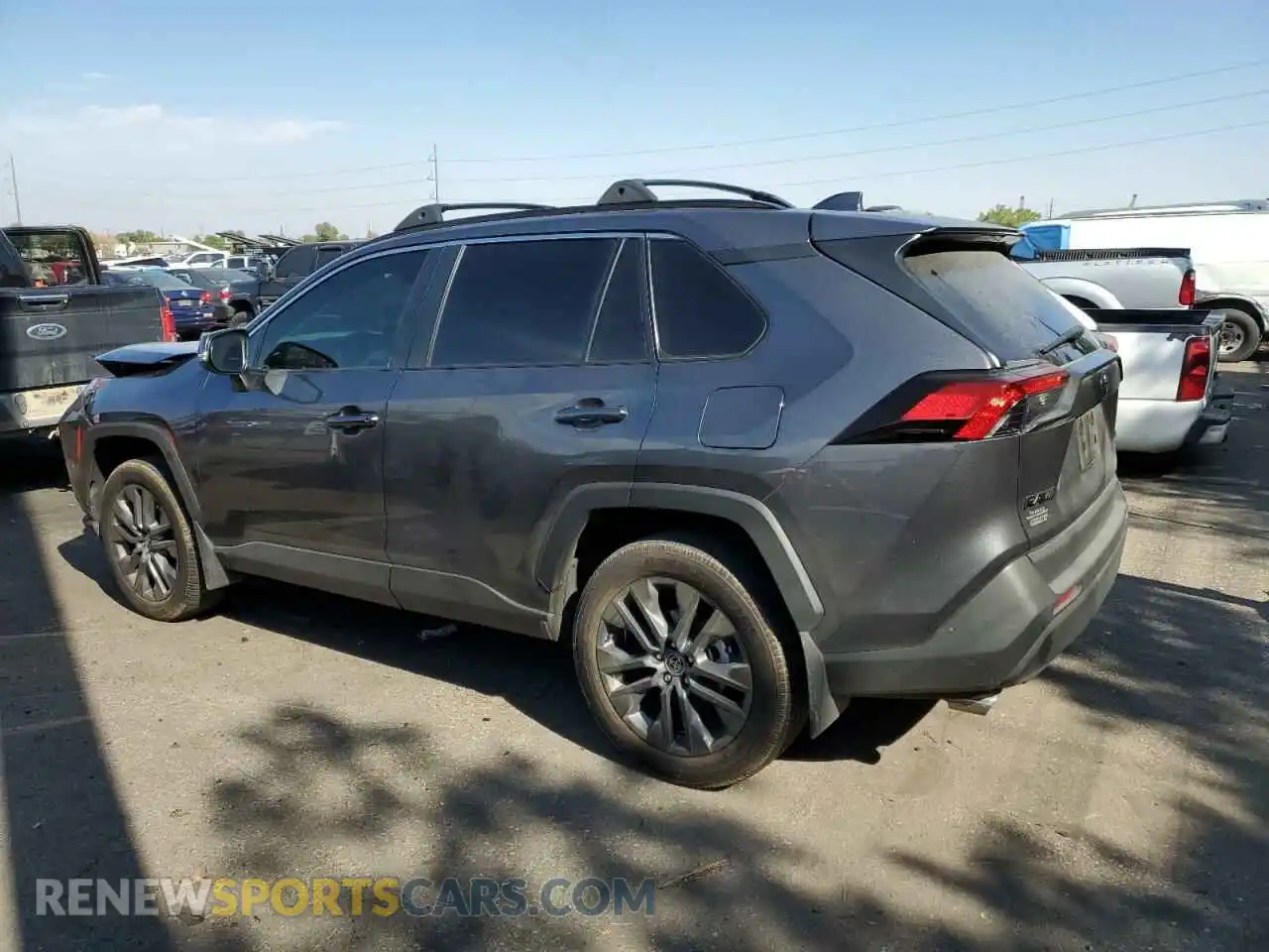 2 Photograph of a damaged car 2T3A1RFV3PC338606 TOYOTA RAV4 2023