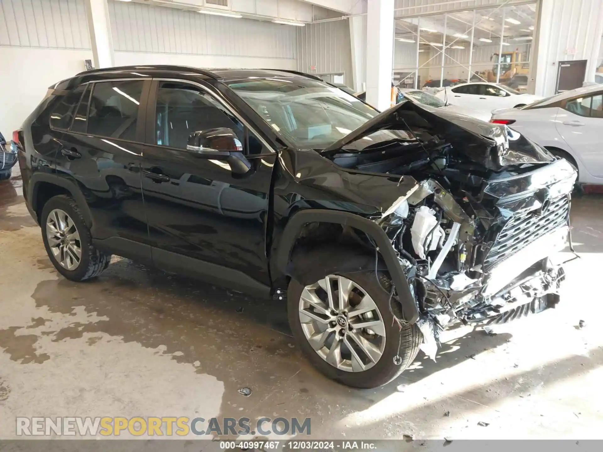 1 Photograph of a damaged car 2T3A1RFV3PC389698 TOYOTA RAV4 2023
