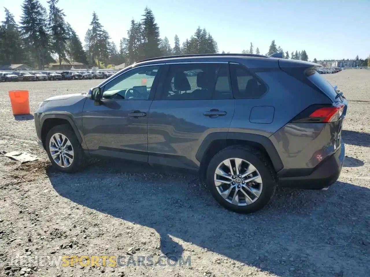 2 Photograph of a damaged car 2T3A1RFV4PC361375 TOYOTA RAV4 2023