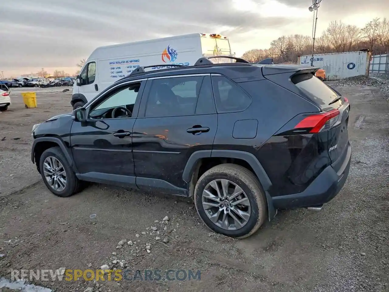 2 Photograph of a damaged car 2T3A1RFV4PC364616 TOYOTA RAV4 2023