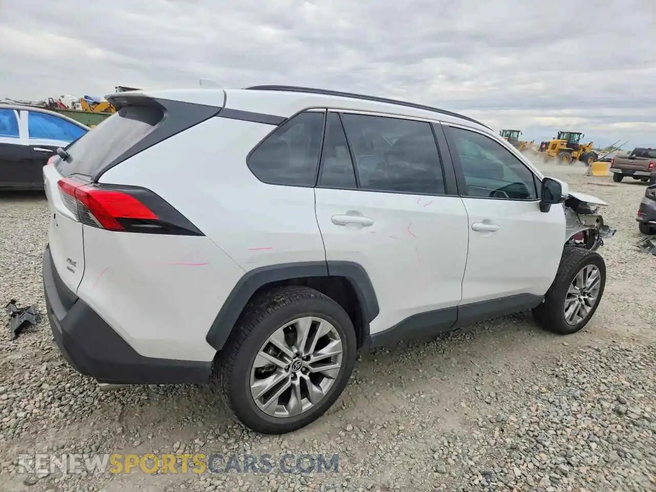 3 Photograph of a damaged car 2T3A1RFV4PW406751 TOYOTA RAV4 2023