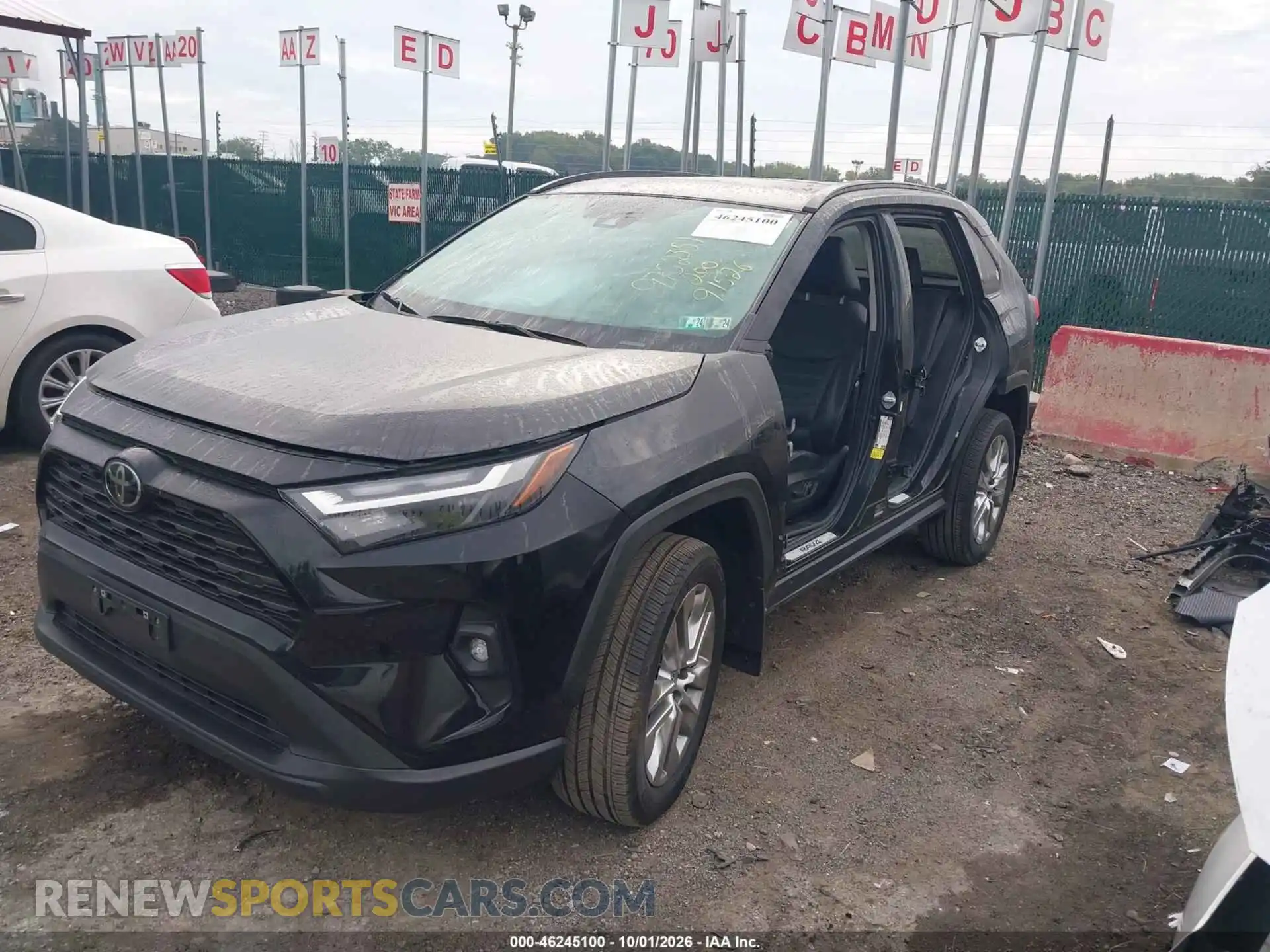 2 Photograph of a damaged car 2T3A1RFV5PC374751 TOYOTA RAV4 2023