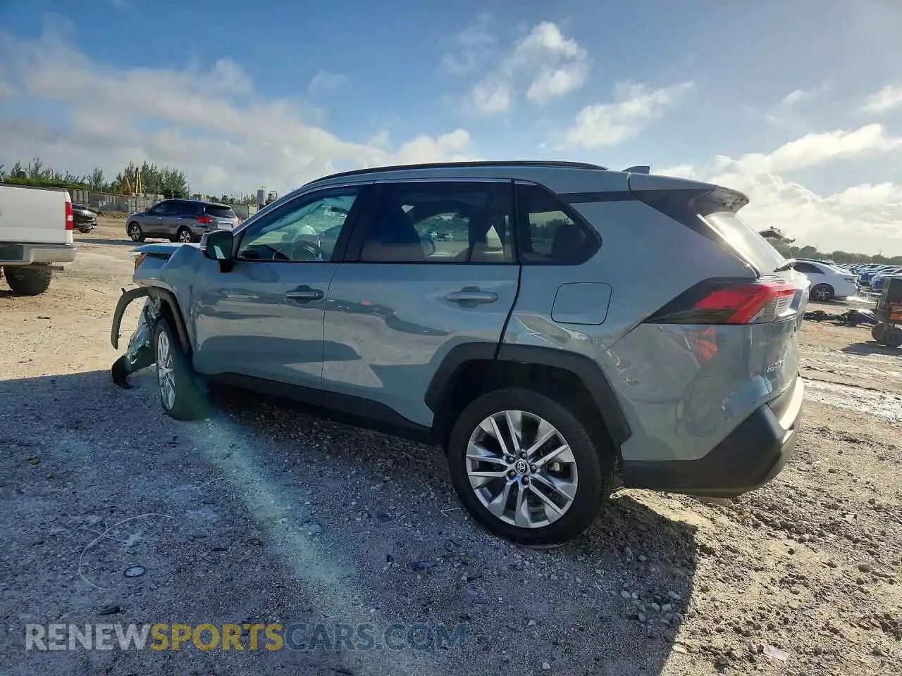 2 Фотография поврежденного автомобиля 2T3A1RFV8PW407563 TOYOTA RAV4 2023