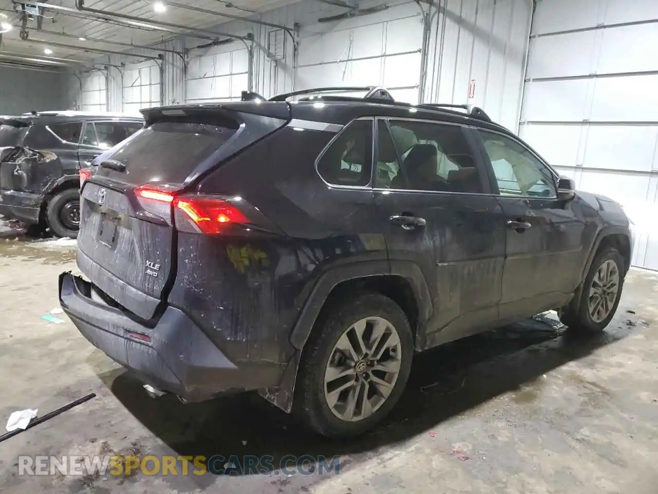 3 Photograph of a damaged car 2T3A1RFVXPC372350 TOYOTA RAV4 2023